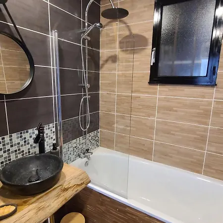 Maison Campagne 4 Pers, Terrasse Et Jardin, Proche Sentiers Et Thermes. - Fr-1-589-418 別荘