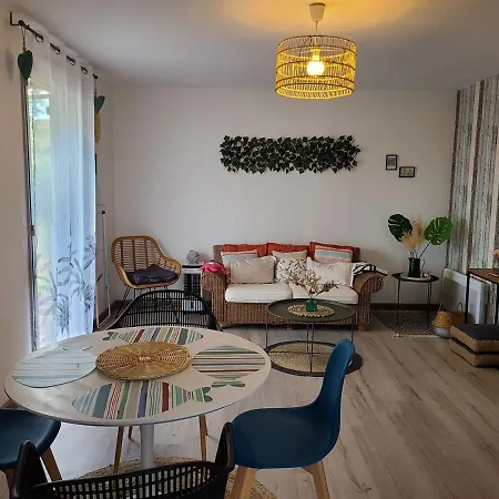 Maison Campagne 4 Pers, Terrasse Et Jardin, Proche Sentiers Et Thermes. - Fr-1-589-418 Feriehus *