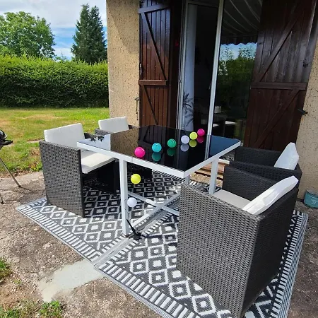 Gospodarstwo wiejskie Maison Campagne 4 Pers, Terrasse Et Jardin, Proche Sentiers Et Thermes. - Fr-1-589-418